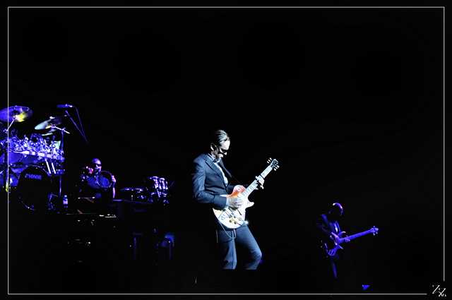 60292  Joe Bonamassa 10-06-2014 (Zz) (p).jpg